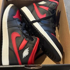 Nike Kids Black and Red High-Top Sneakers NEW never worn